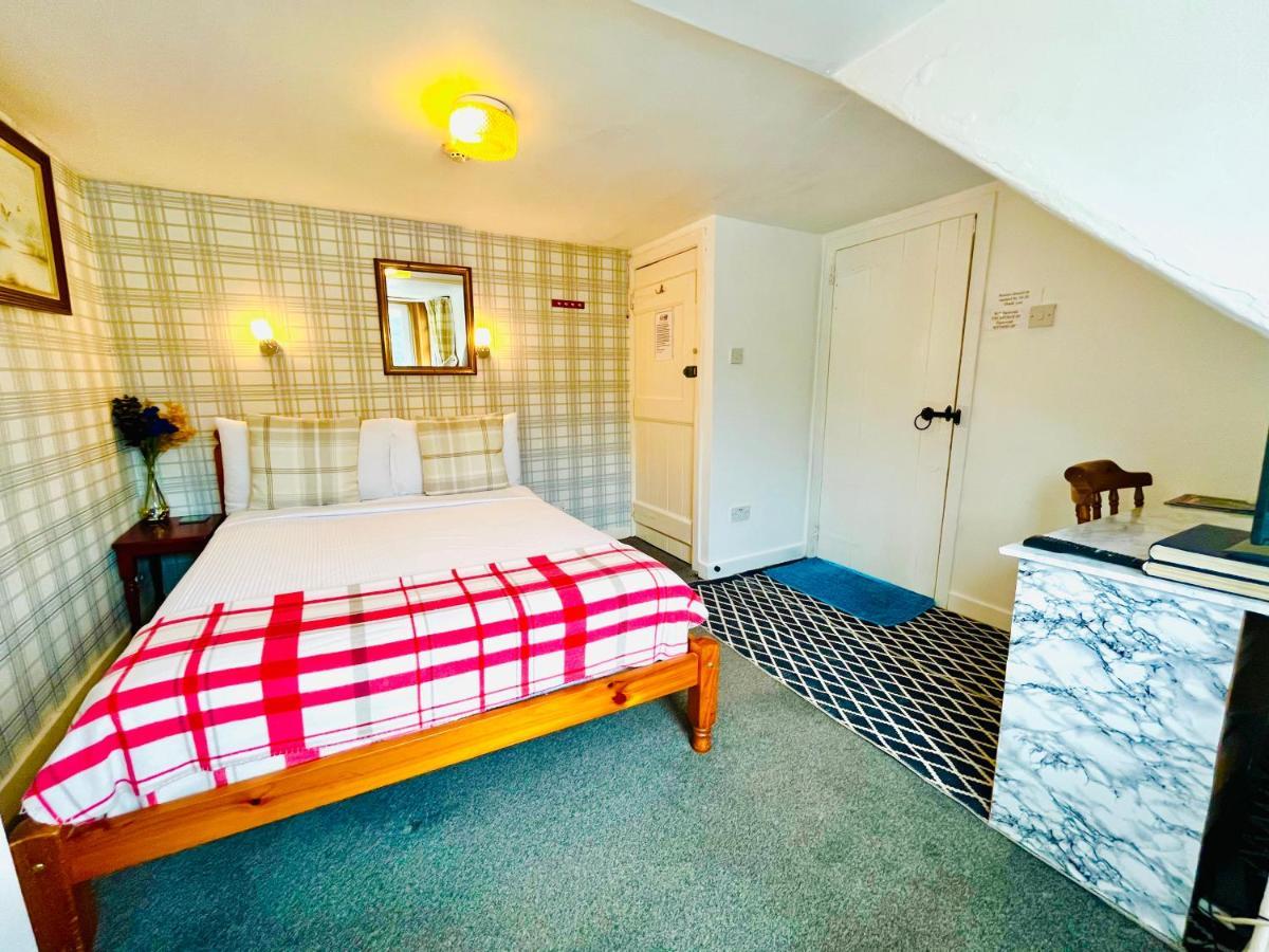 Rowantreebank Bed And Breakfast Arrochar Eksteriør bilde