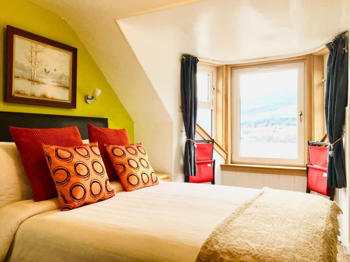 Rowantreebank Bed And Breakfast Arrochar Eksteriør bilde